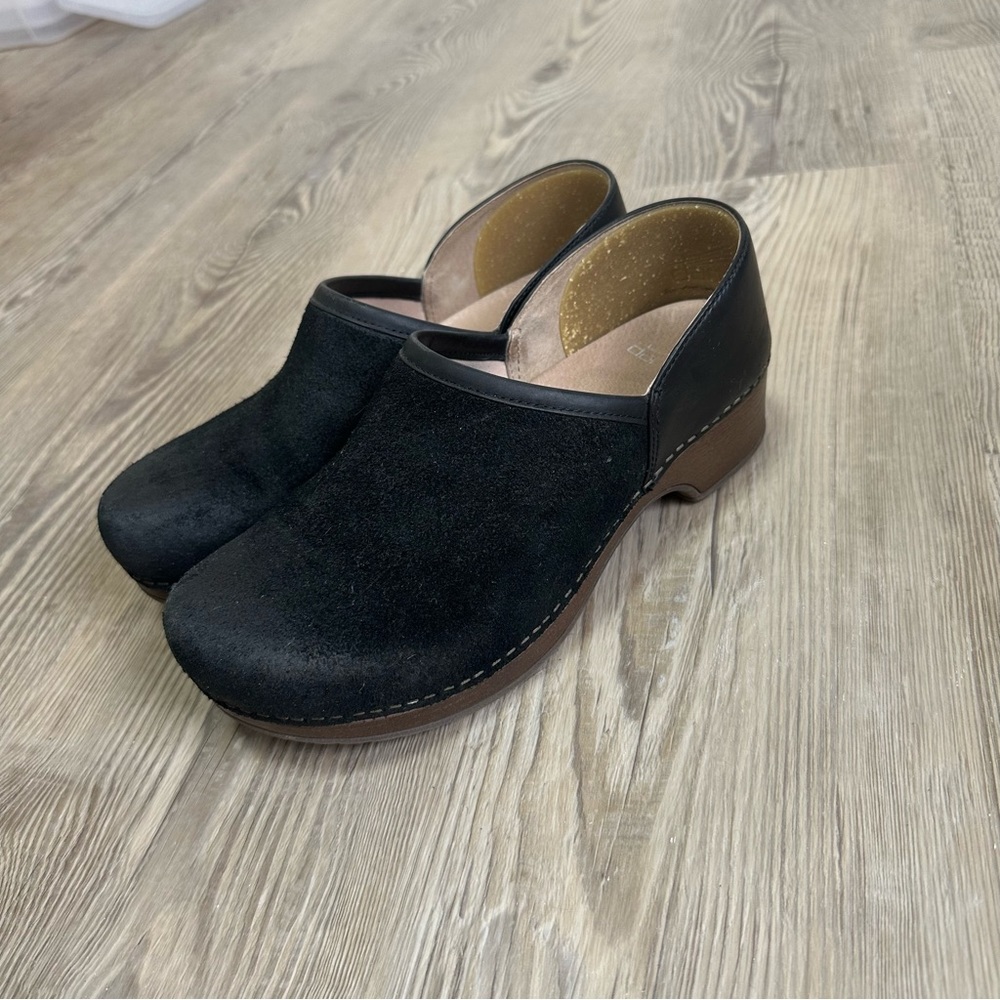 Dansko Brenna Black Burnished Suede size 38